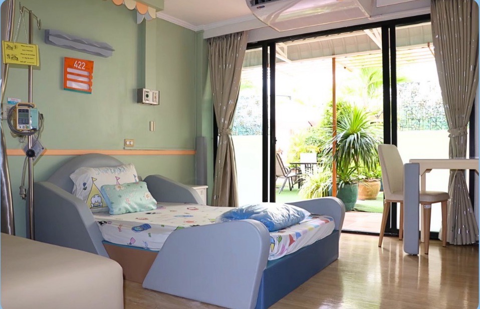 kids's suite room